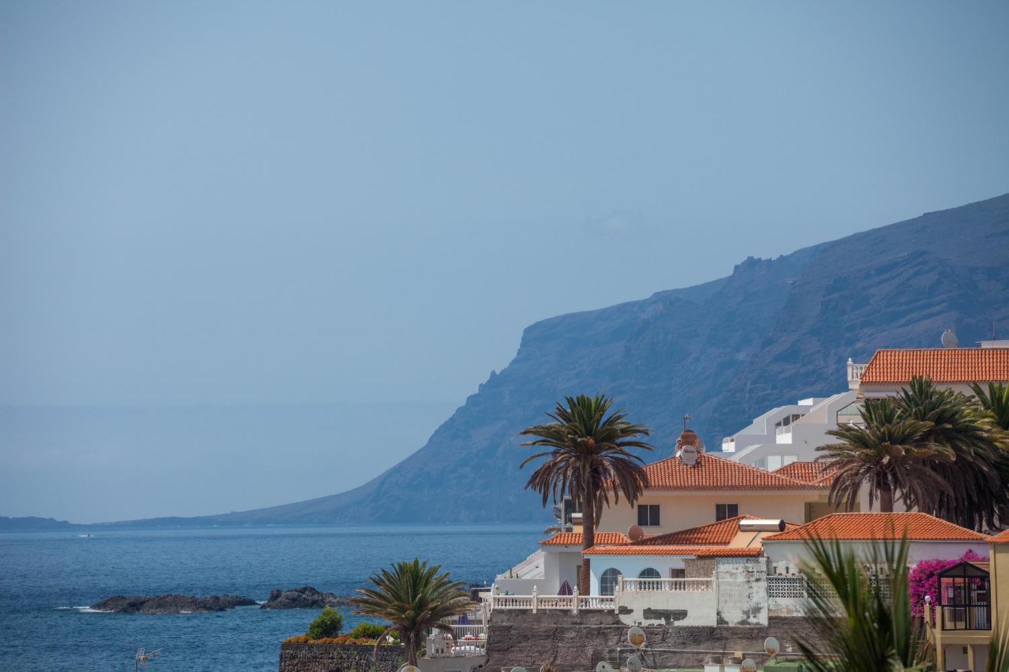 Casa De Franco - Ocean View, Terrace, Balcony, 50M From Playa La Arena, Fibre Net Leilighet Puerto de Santiago  Eksteriør bilde